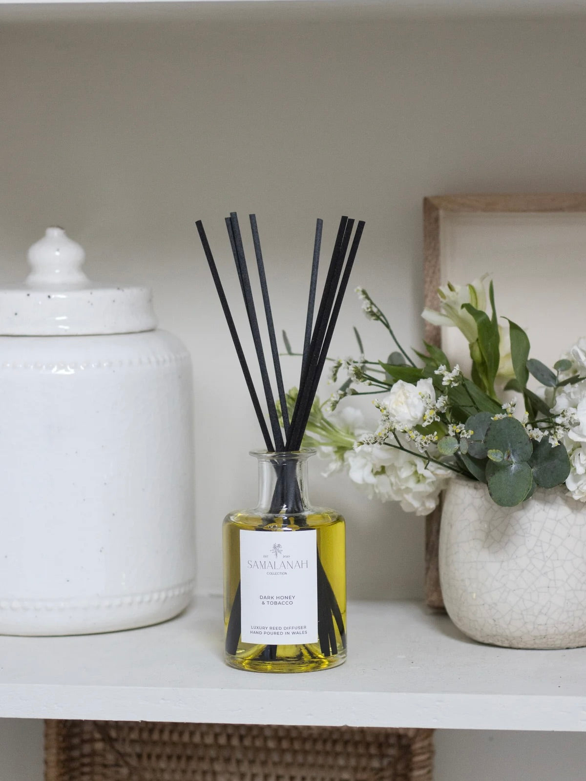 dark honey and tobacco diffuser Dark Honey & Tobacco Luxury Reed Diffuser – Samalanah Collection