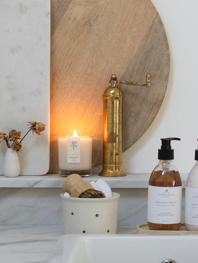 Dark Honey & Tobacco Signature Candle