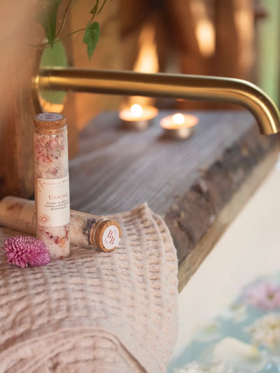 Luxury Bath Minerals Gift Set