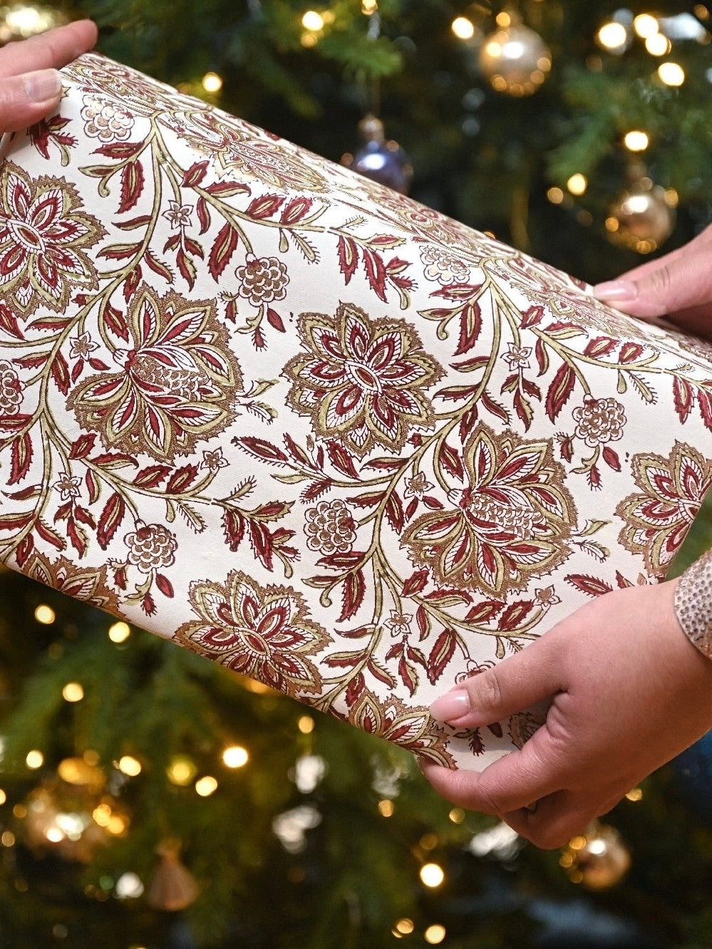 Block Printed Gift Wrap - Glitz Scarlet