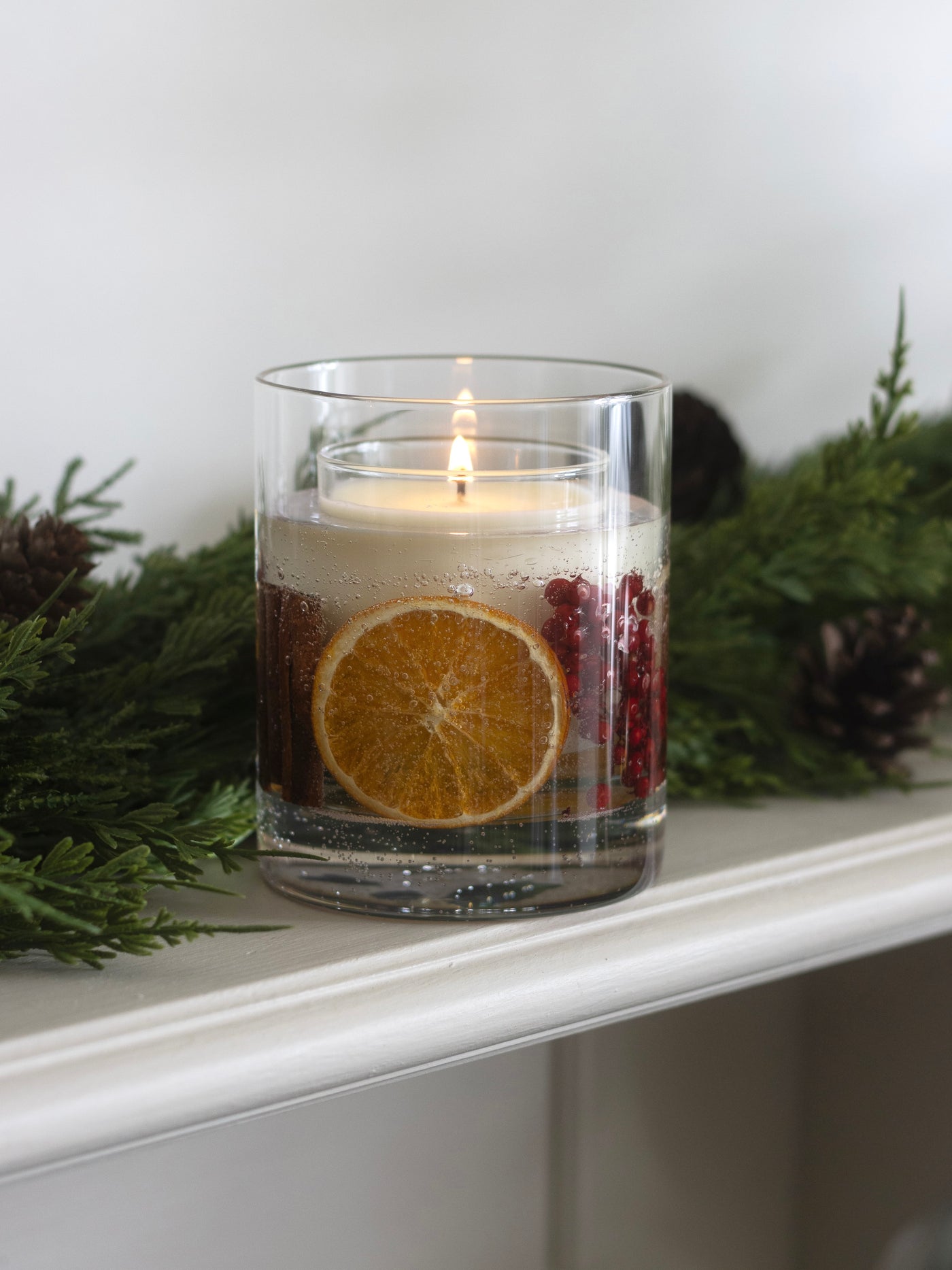 Cranberry, Orange & Cinnamon Botanical Candle