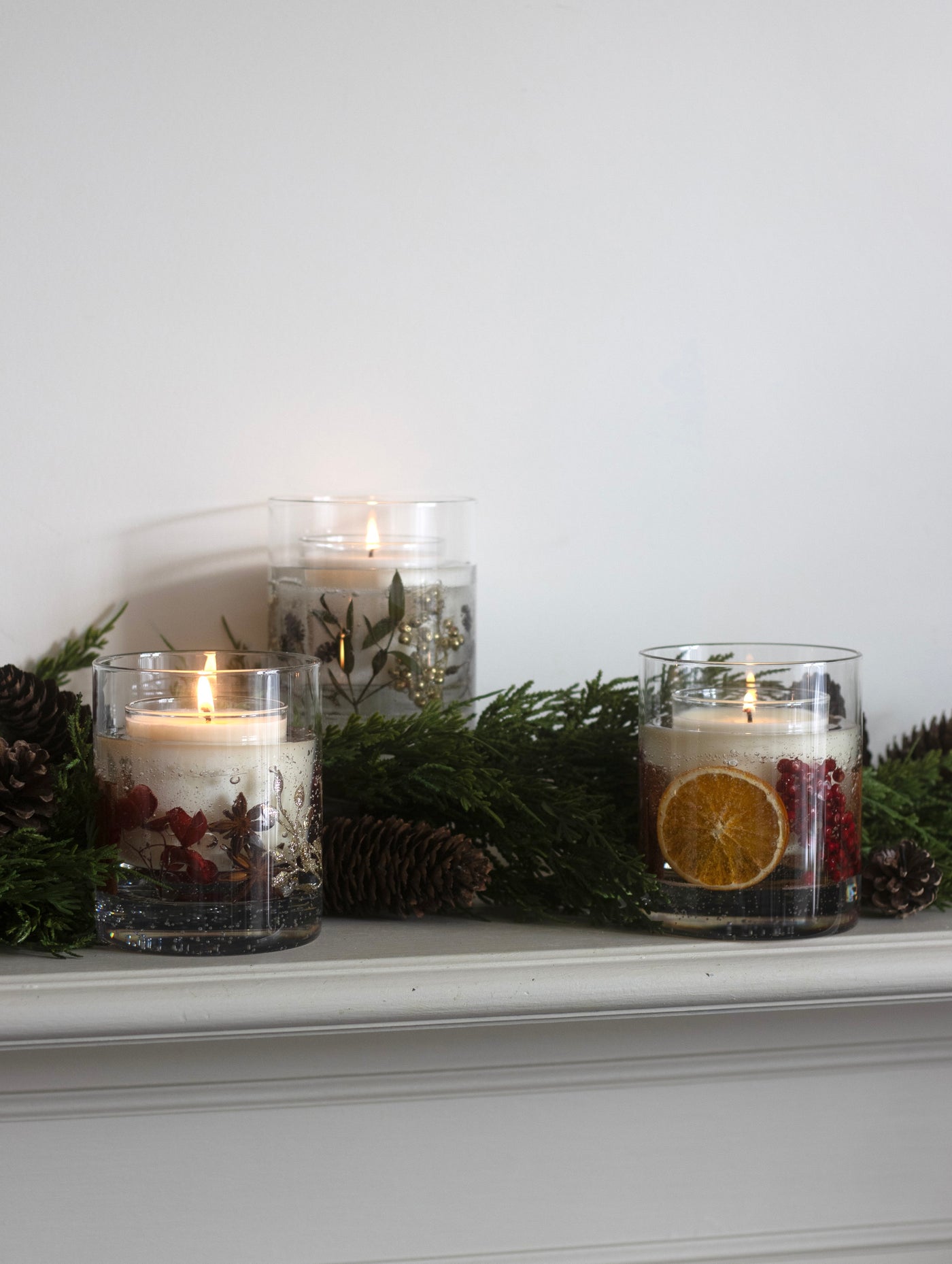 Cranberry, Orange & Cinnamon Botanical Candle