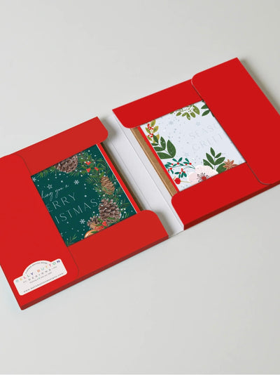 Green Wreath & White Rose Pack of 8 Christmas Cards