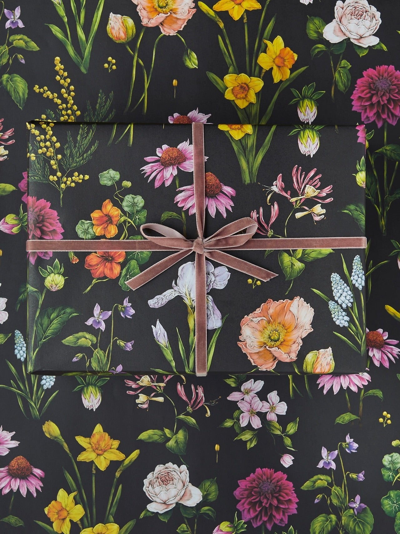 Bountiful Blooms Gift Wrap