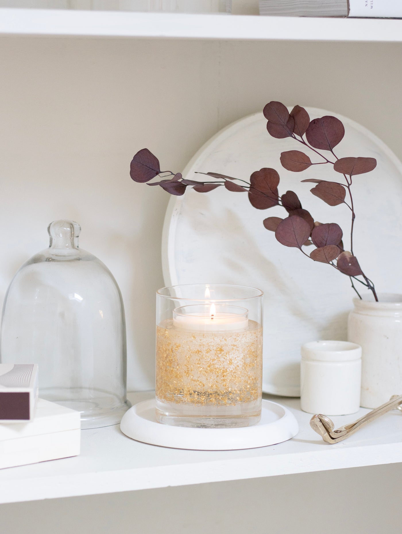 Luxury Candle Cloche With Wooden Base